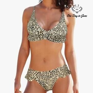 Shekini Ruffle Bikini Swimsuit Size M